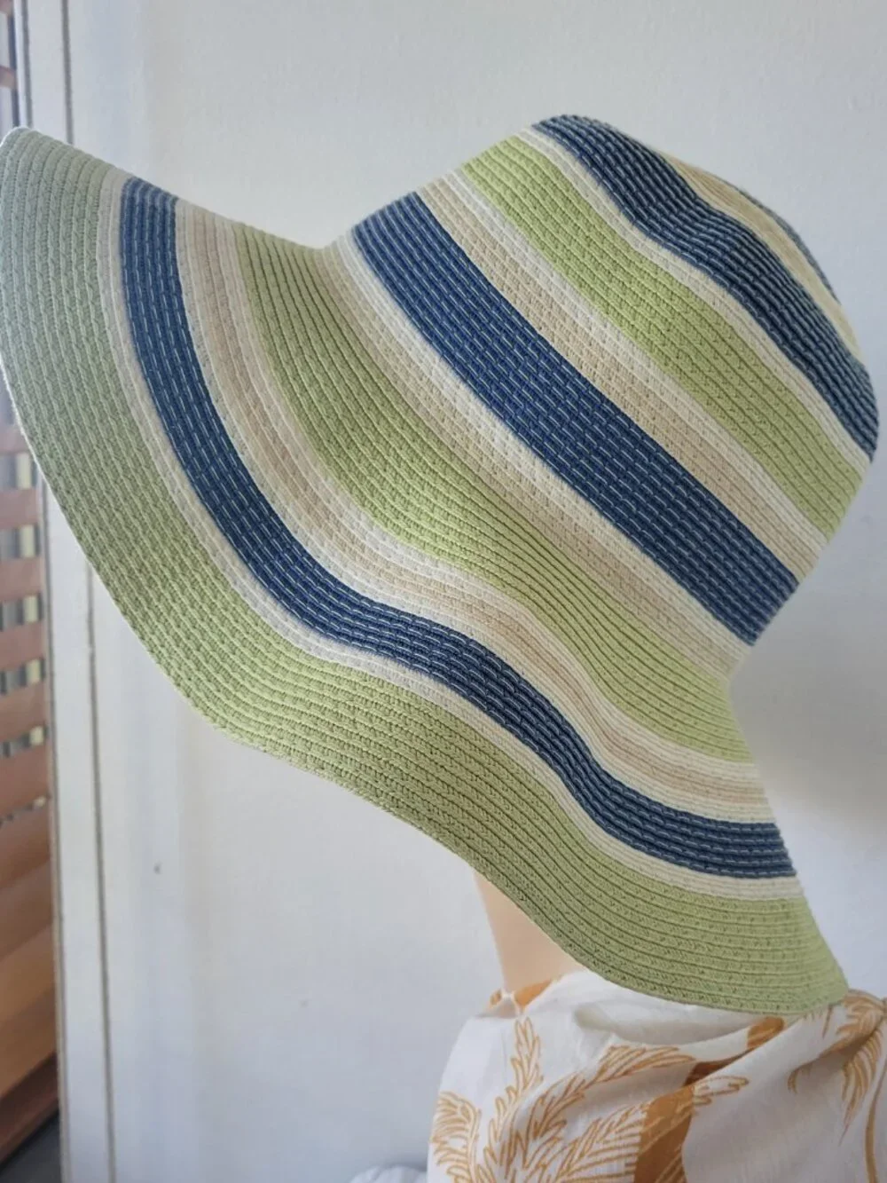 Unbranded Summer /Spring Lime Green Floppy Straw Hat